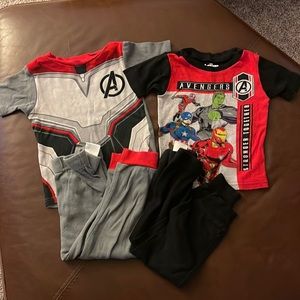 Marvel Avengers super hero mix & match light weight pjs (size 4) fits like (4T)